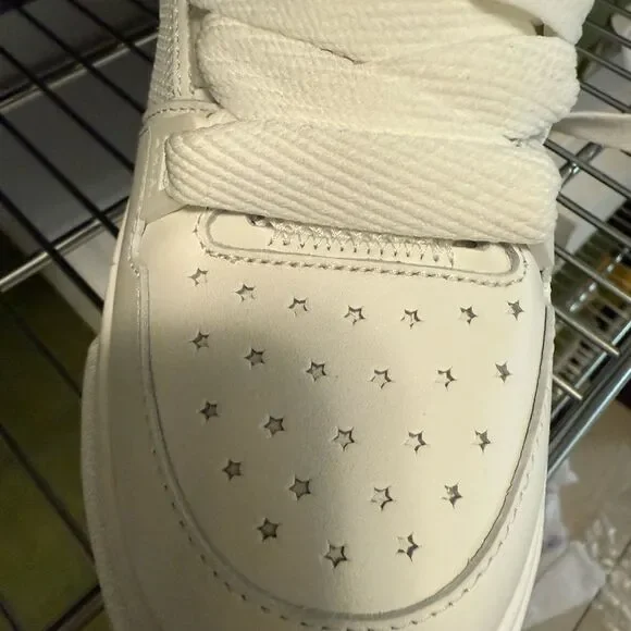 Amiri White Sneakers men's 6 brand new with box and dustbag
